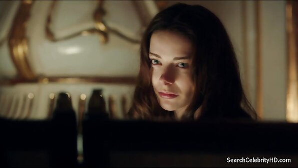 अनिता बेलिनी आणि राऊल कोस्टा यांचे सुंदर प्रेम निर्माण करणारे दृश्य